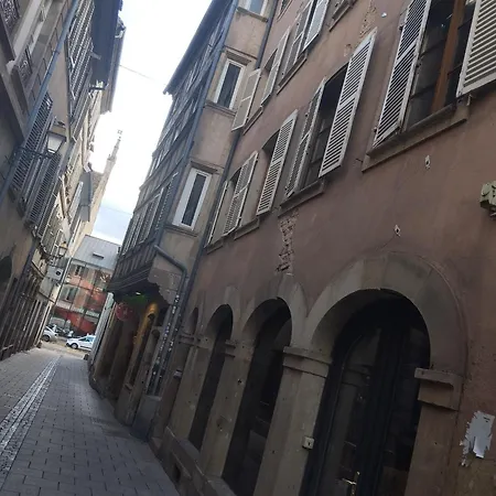 Le Gutenberg Au Coeur Du Marche De Noel De